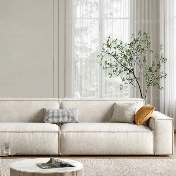 Durable Aureus Sofa with Scratch-Resistant Fabric