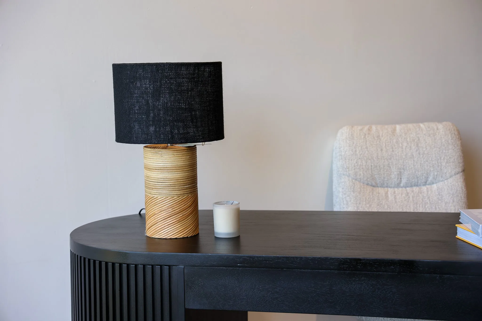 Flow Black Desk