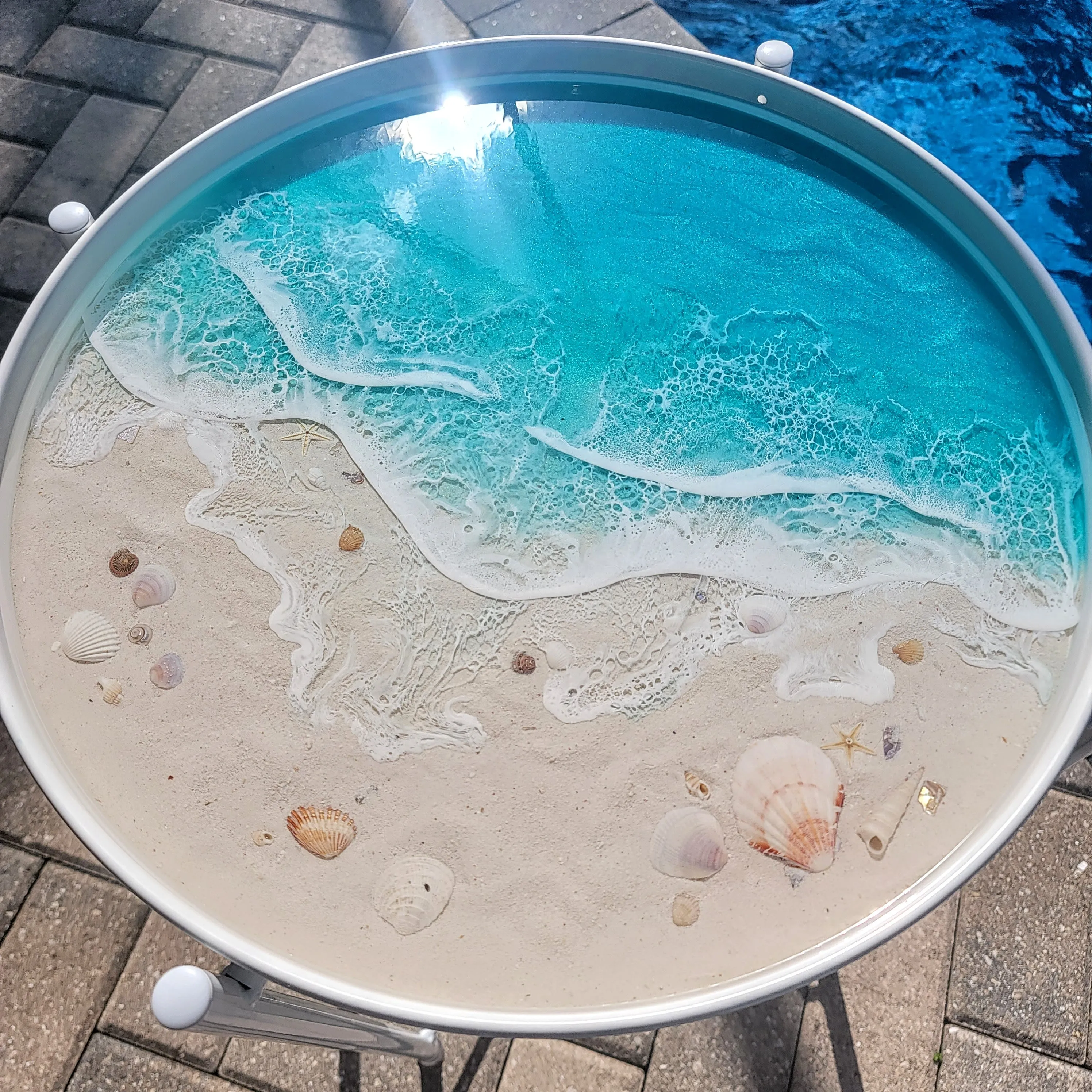 Gulf Beach Accent Table - Removable Tray Top