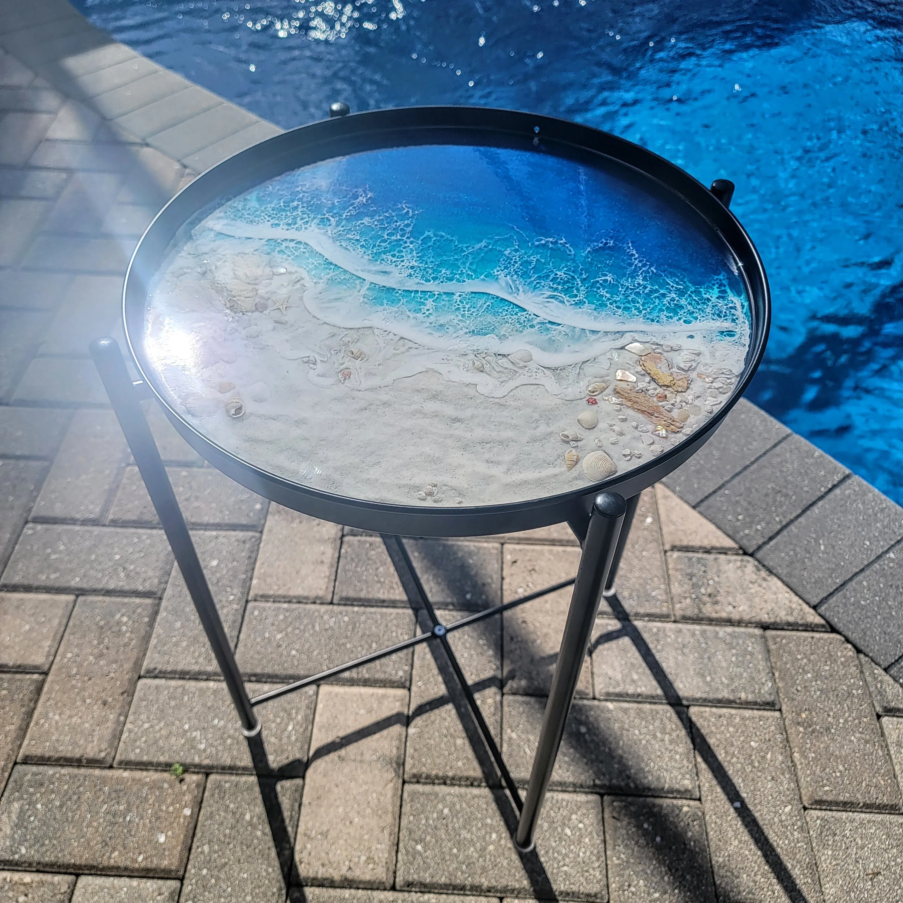 Gulf Shores Accent Table - Removable Tray Top