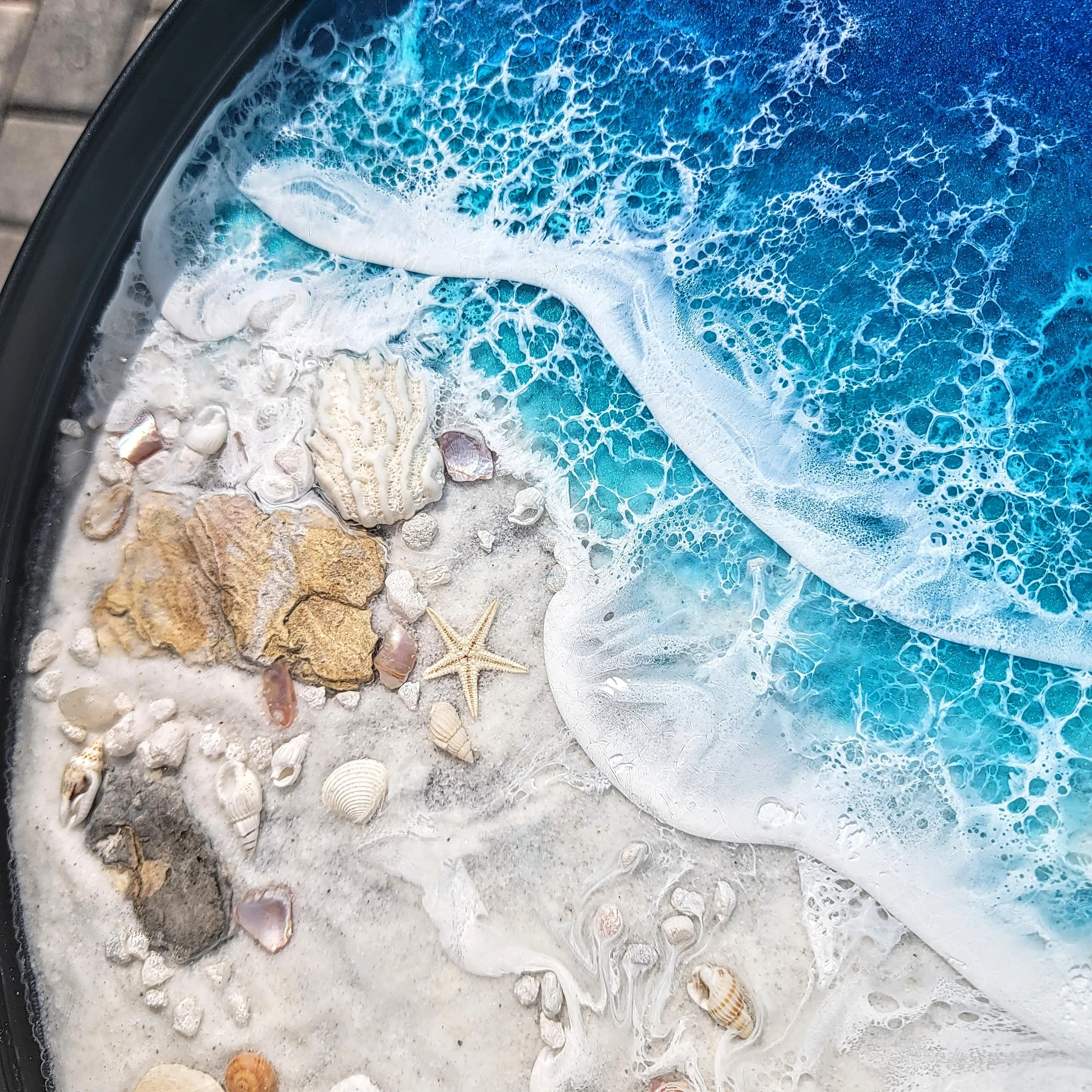 Gulf Shores Accent Table - Removable Tray Top