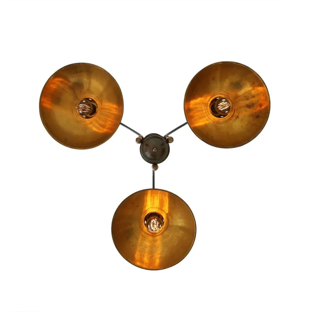 Julian Chandelier
