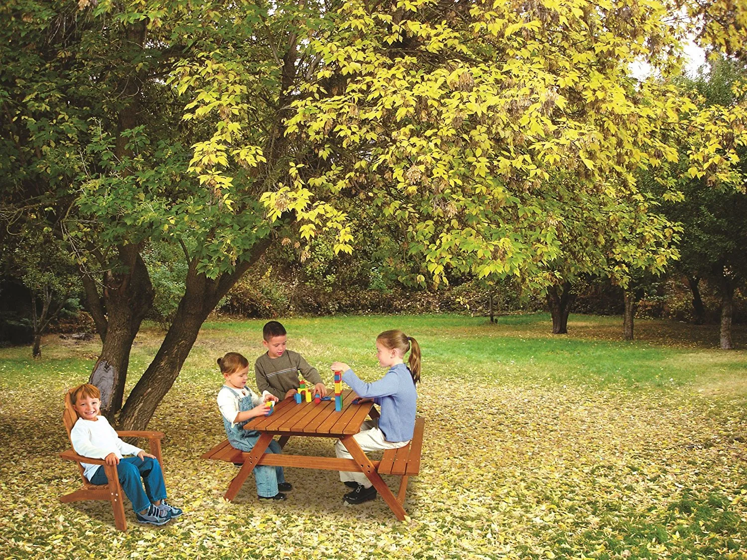 Maxim Child&rsquo;s Adirondack Chair. Kids Outdoor Wood Patio Furniture for Backyard, Lawn and Deck
