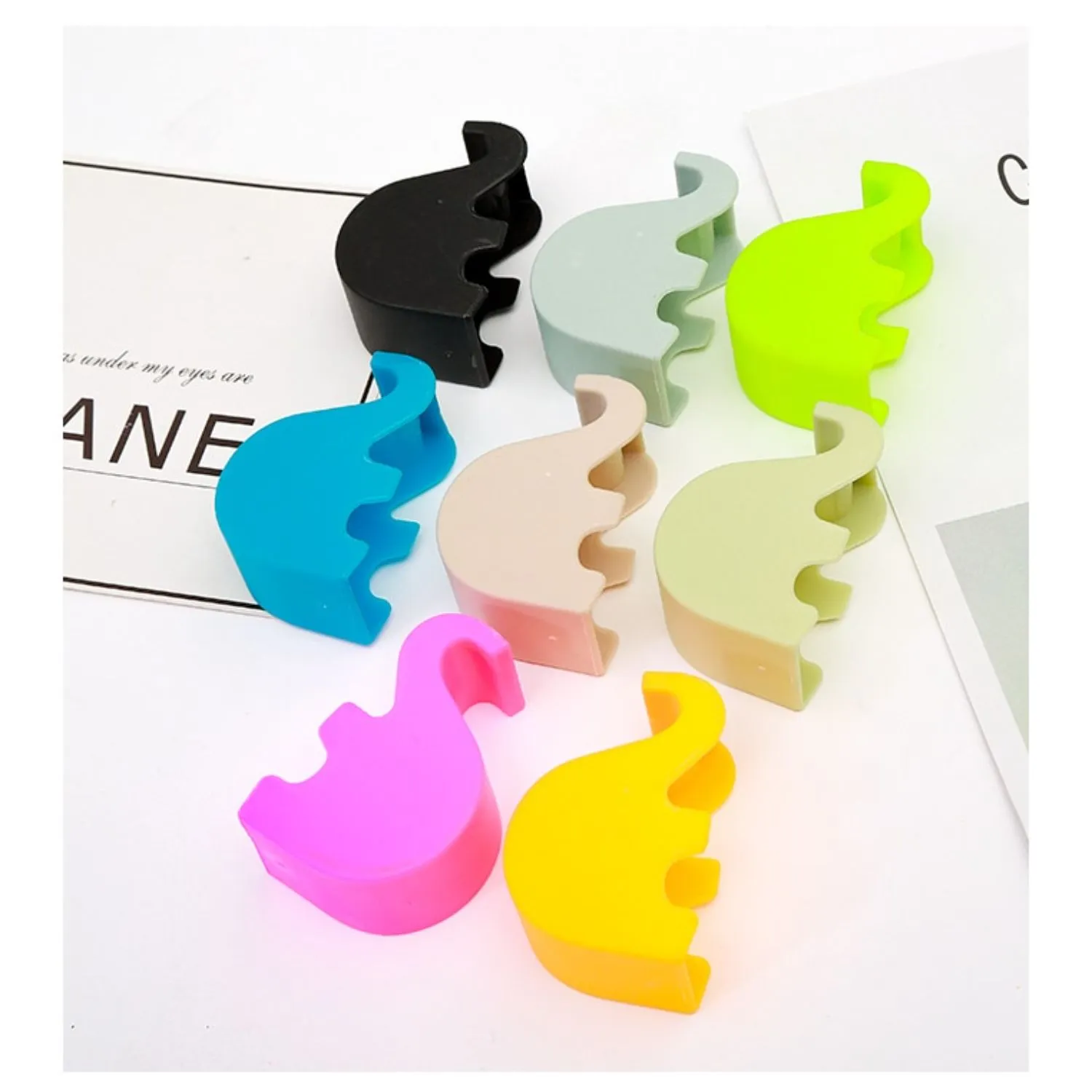 Mini Elephant Phone Holder Desk Stand