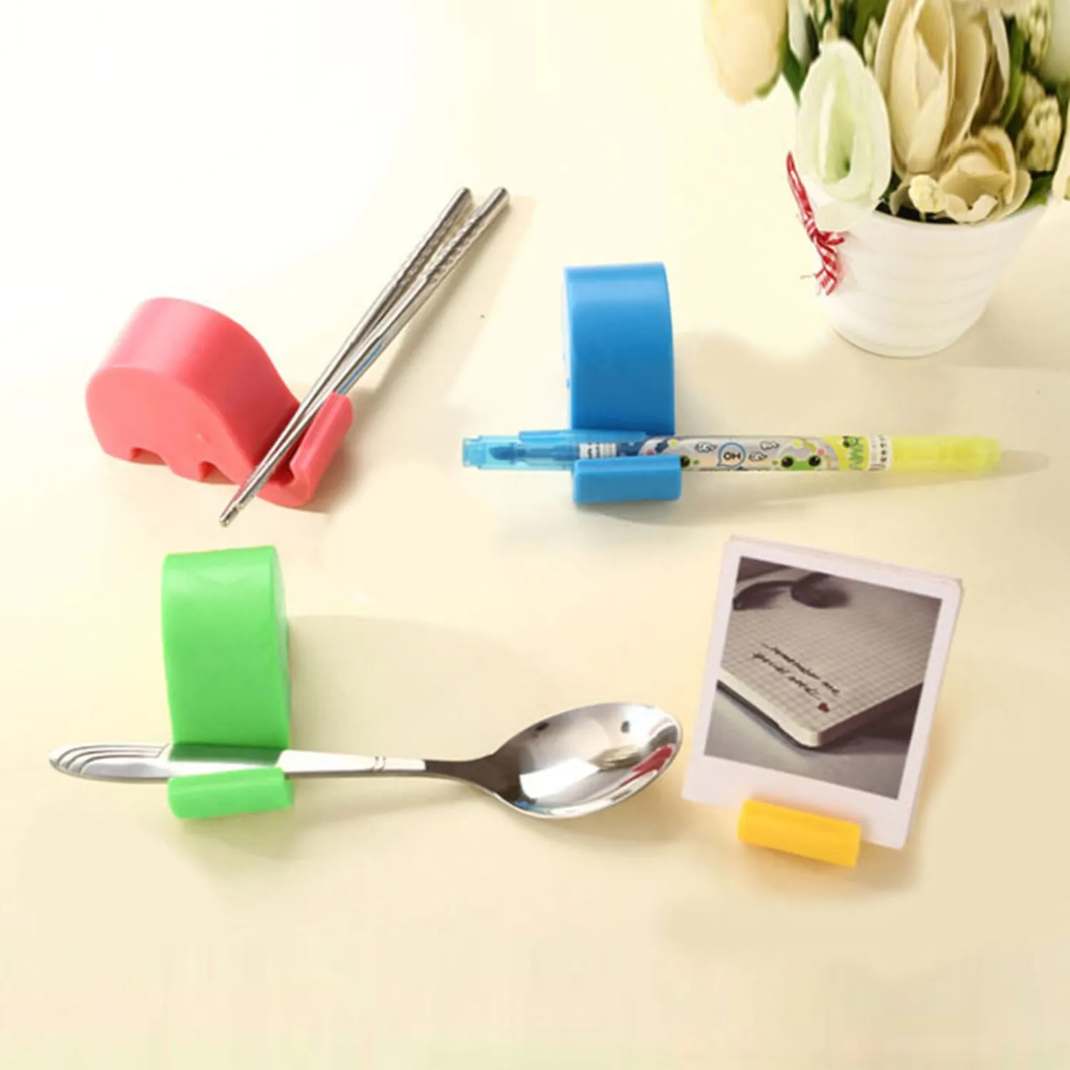 Mini Elephant Phone Holder Desk Stand