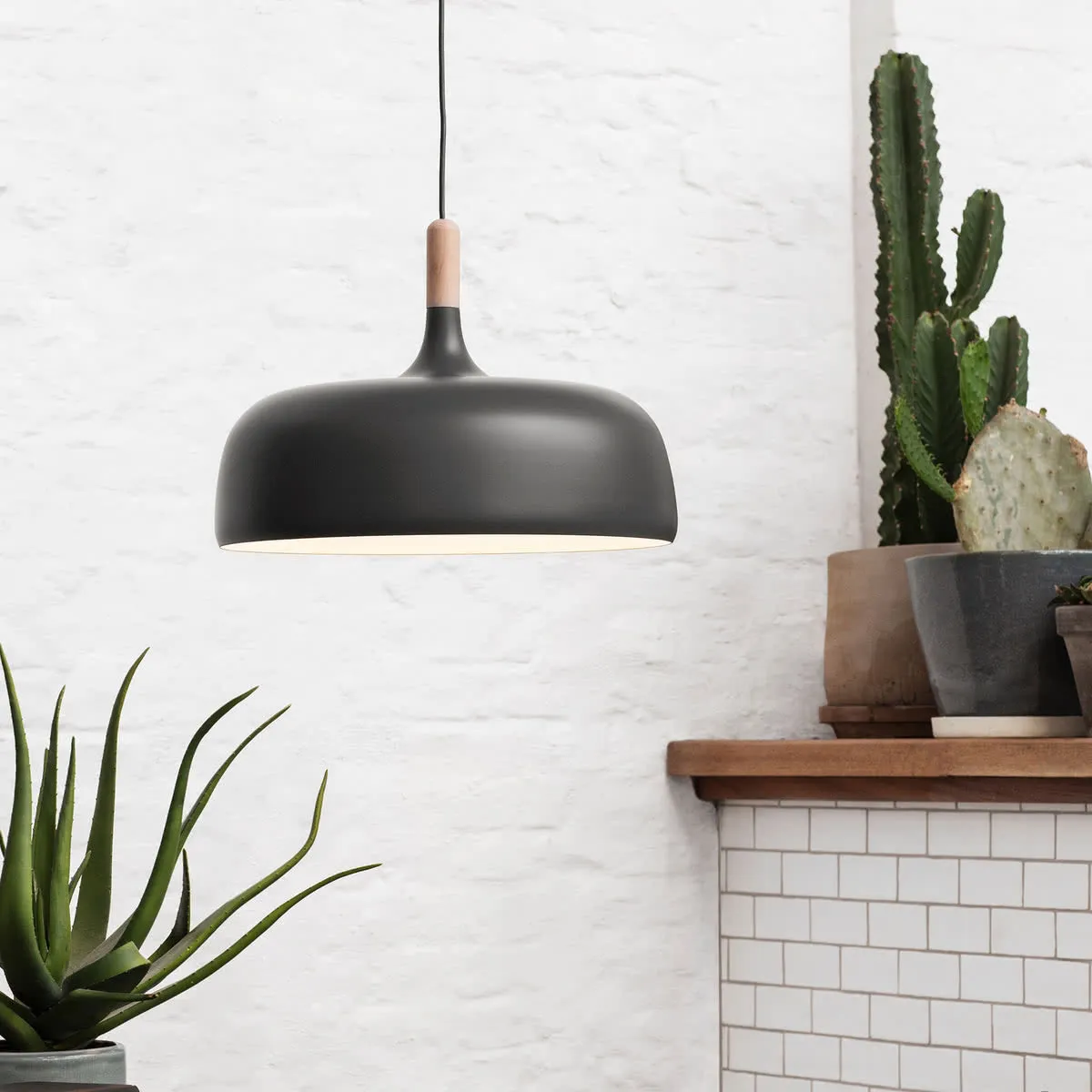 Northern Acorn Pendant Lamp 48cm
