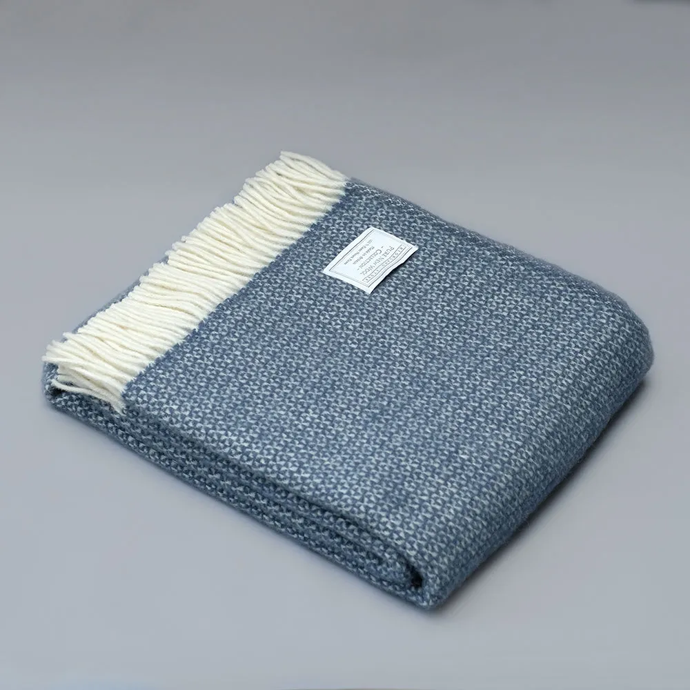 Premium Navy Pure New Wool Blanket - Luxurious Softness and Warmth for Cozy Comfort