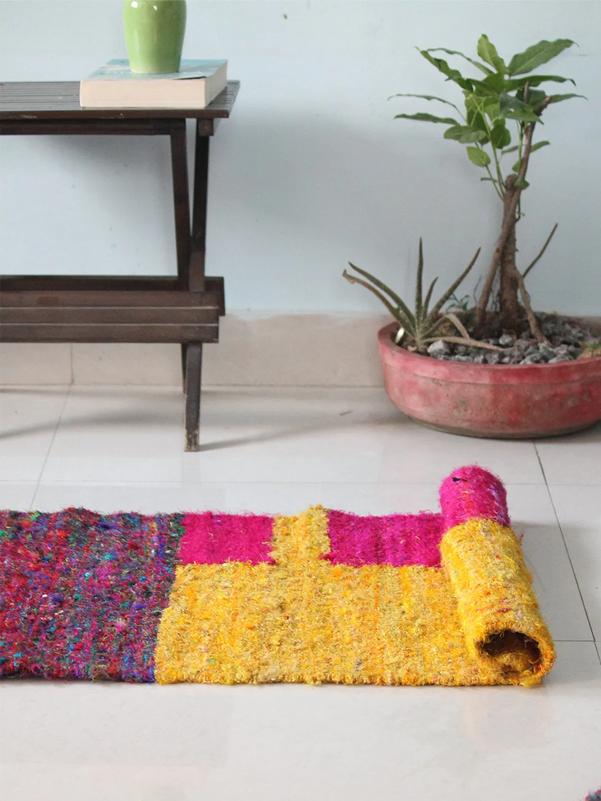 Spriing Field Dhurrie Runner Yellow
