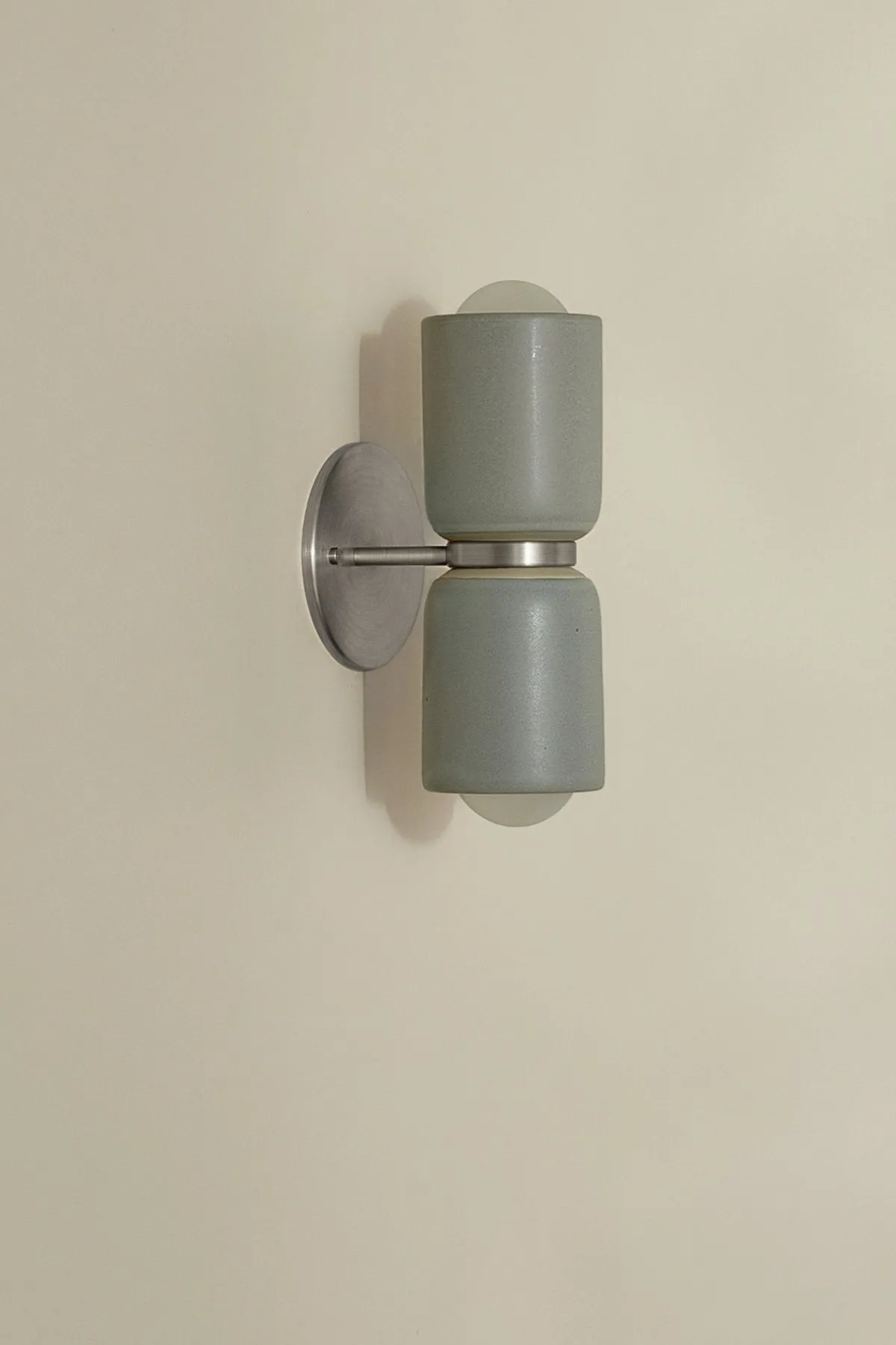 Terra 2 Wall Light
